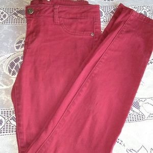 TRUE FREEDOM Leggy Skinny Ankle Stretch